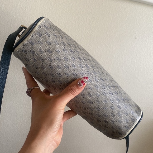 Authentic Gucci crossbody bag navy grey monogram coated canvas - Picture 7 of 15